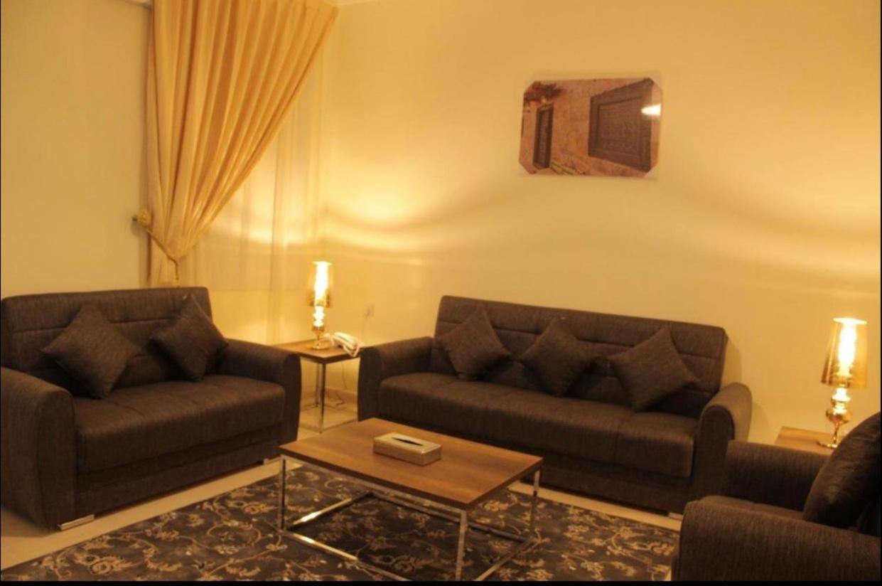 قصر رهوان للوحدات الفندقية - Rahwan Palace Hotel Units Балжураши Екстериор снимка